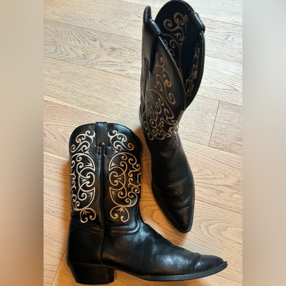 Tony Lama Cowboy Boots